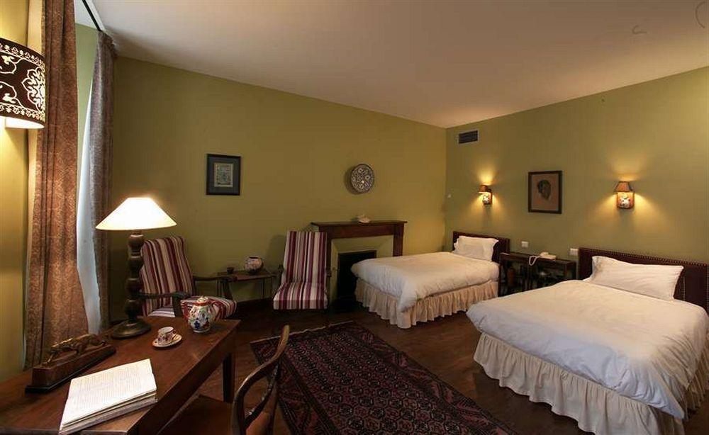 Logis Hotel Le Boudoir Belves Exterior photo