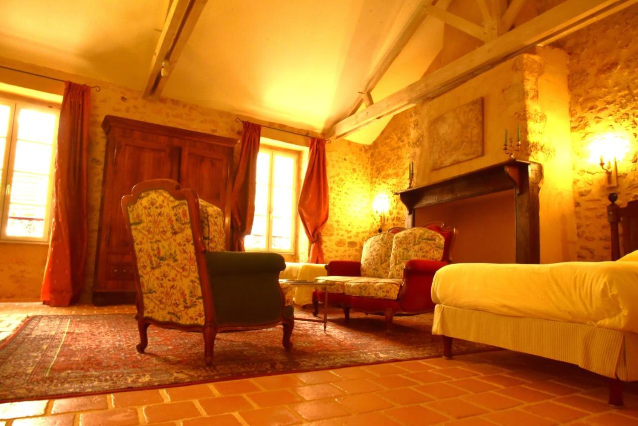 Logis Hotel Le Boudoir Belves Exterior photo