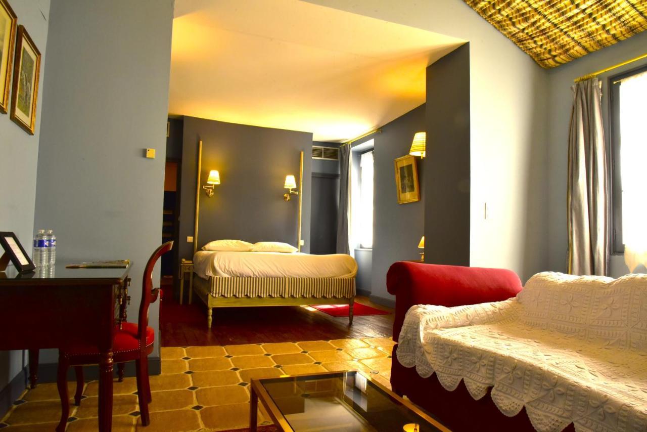 Logis Hotel Le Boudoir Belves Exterior photo