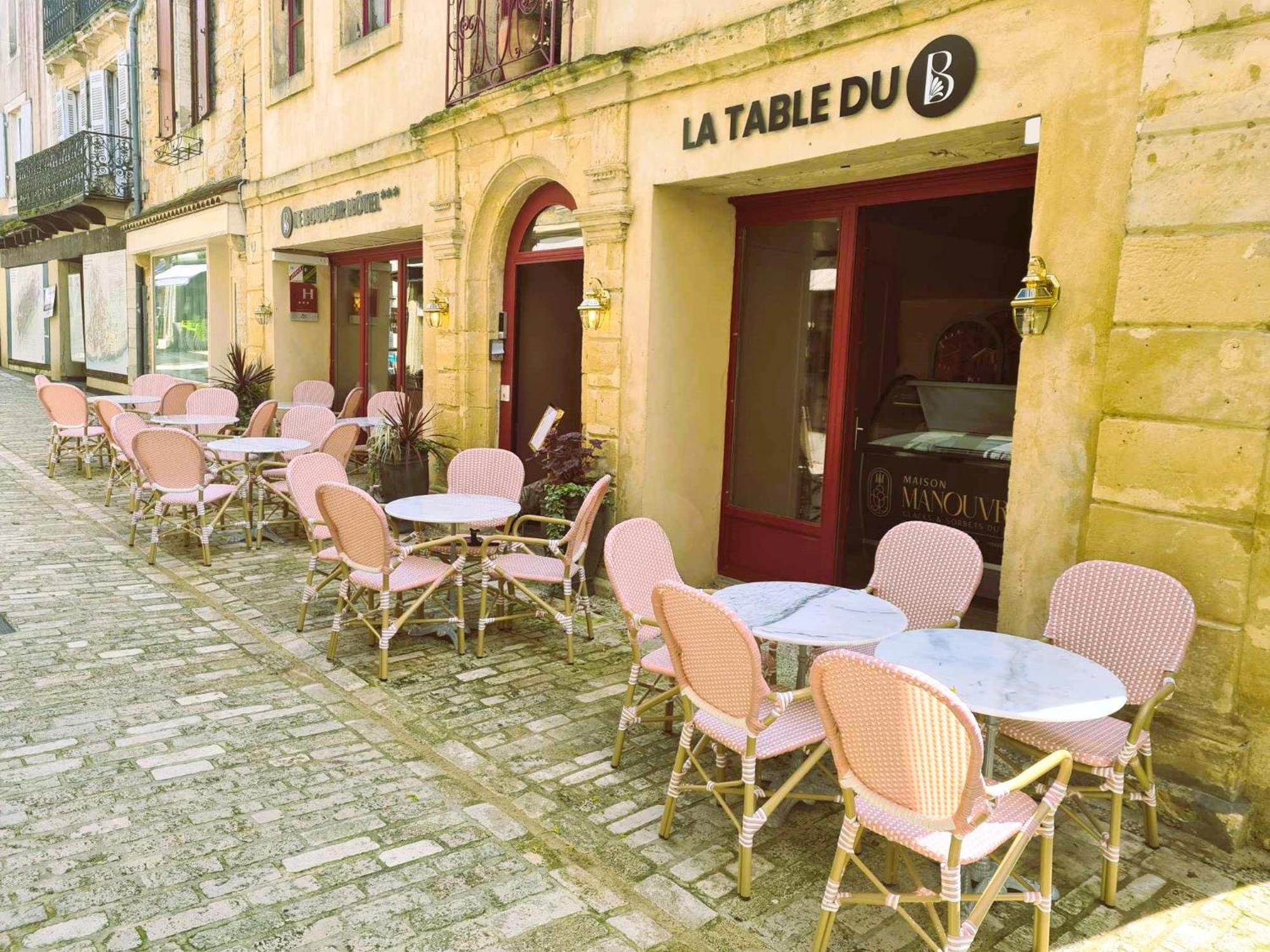 Logis Hotel Le Boudoir Belves Exterior photo