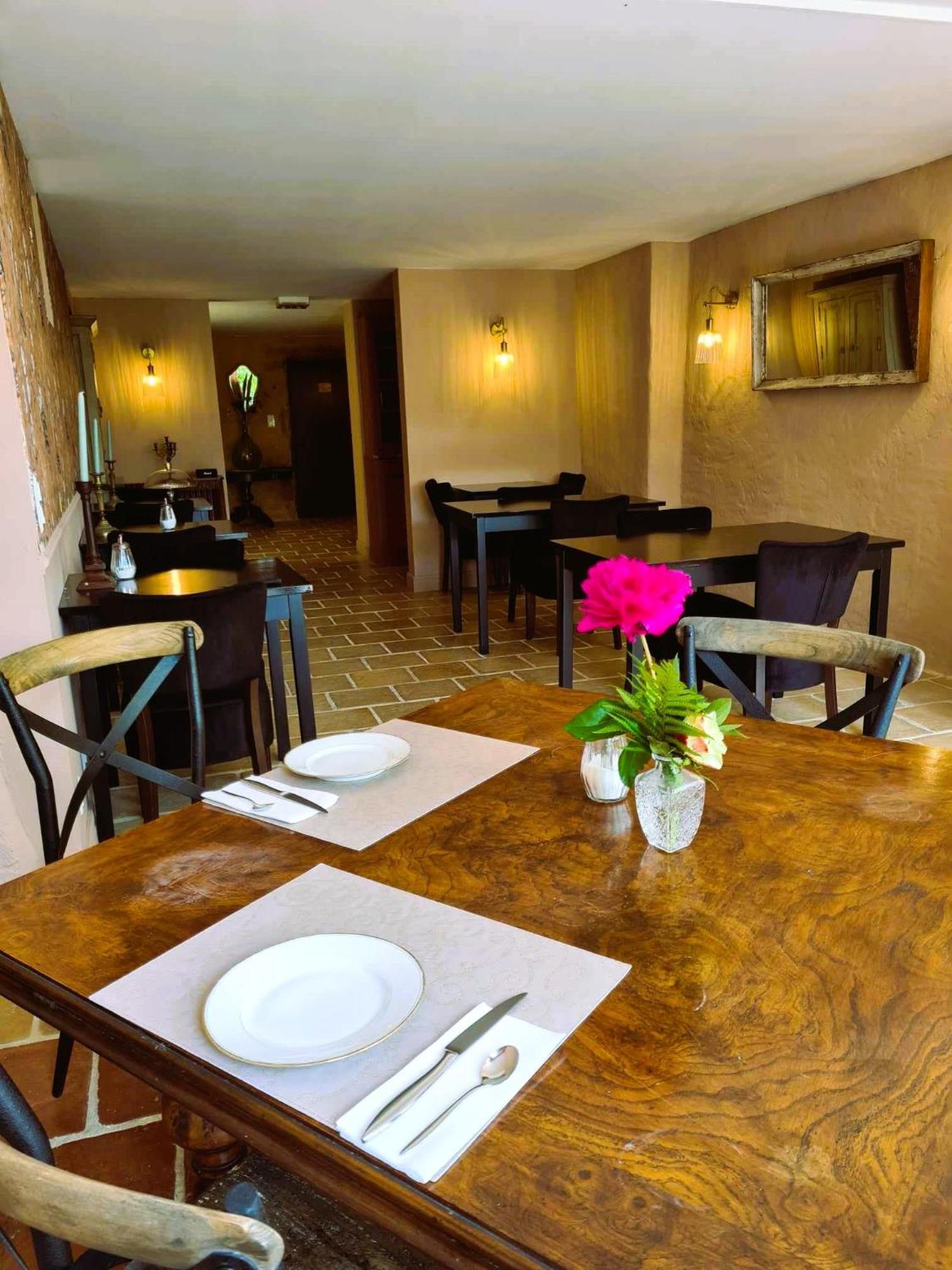Logis Hotel Le Boudoir Belves Exterior photo
